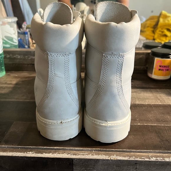 COPY - Limited edition Timberlands: Ghost white/ size 11 M main image 4